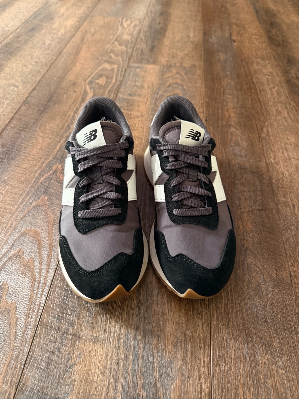 New Balance women’s  Retro Runner Sneakers in Black and Gray